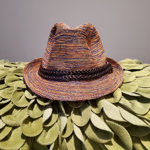 Meet your Posher, Gina - Picture 9 of 15